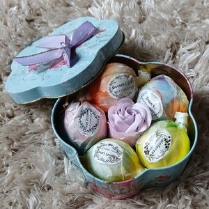 Bath Bomb Gift Set Tin